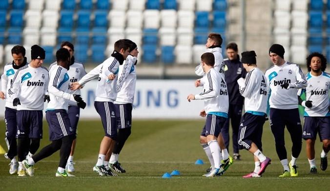 一脚启动 一脚启动